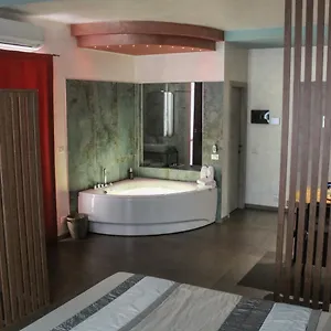 Garda Fantasy - Jacuzzi , דסנזאנו דל גארדה איטליה