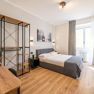 Binario Verticale Apartamento Milão